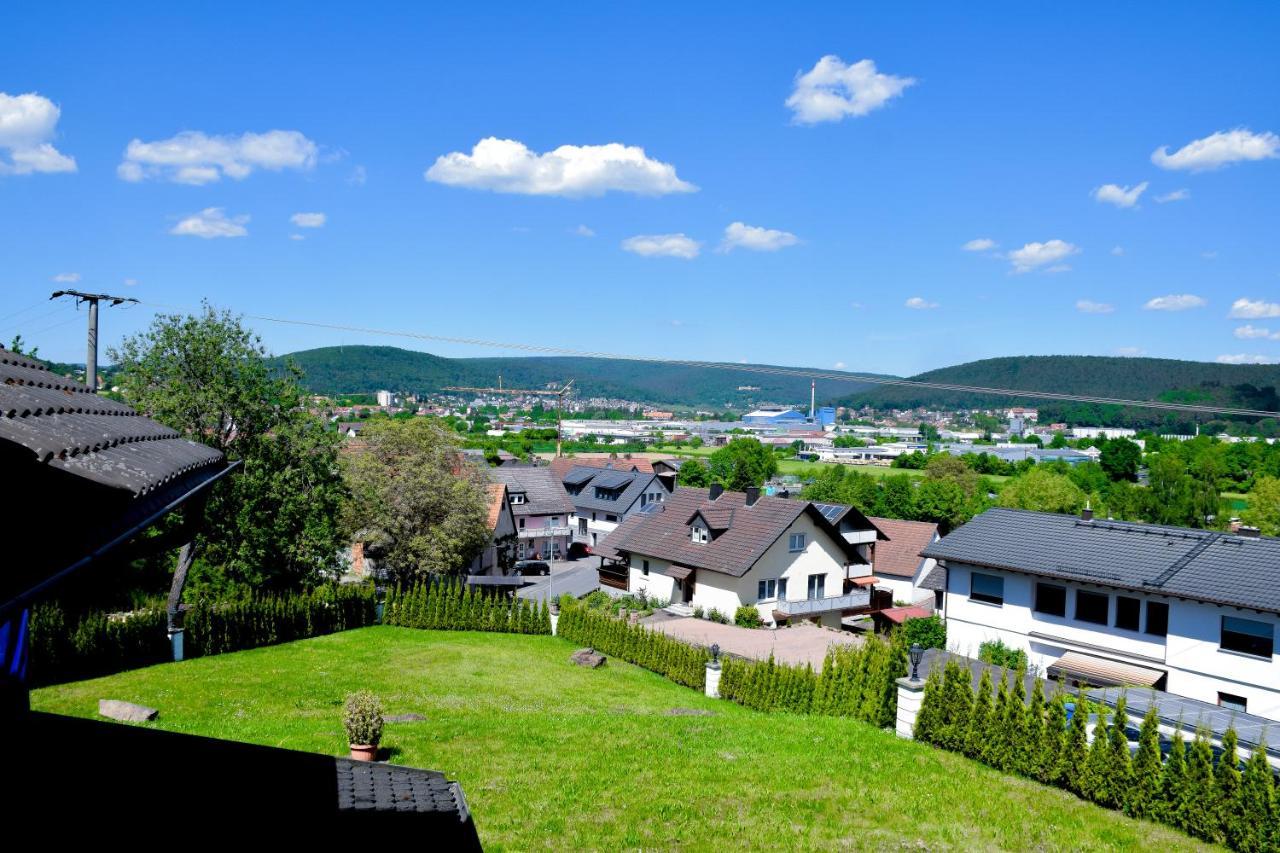 Hotel Bergwiesen - Zimmer Mit Balkon Oder Terasse Lohr am Main Exterior photo