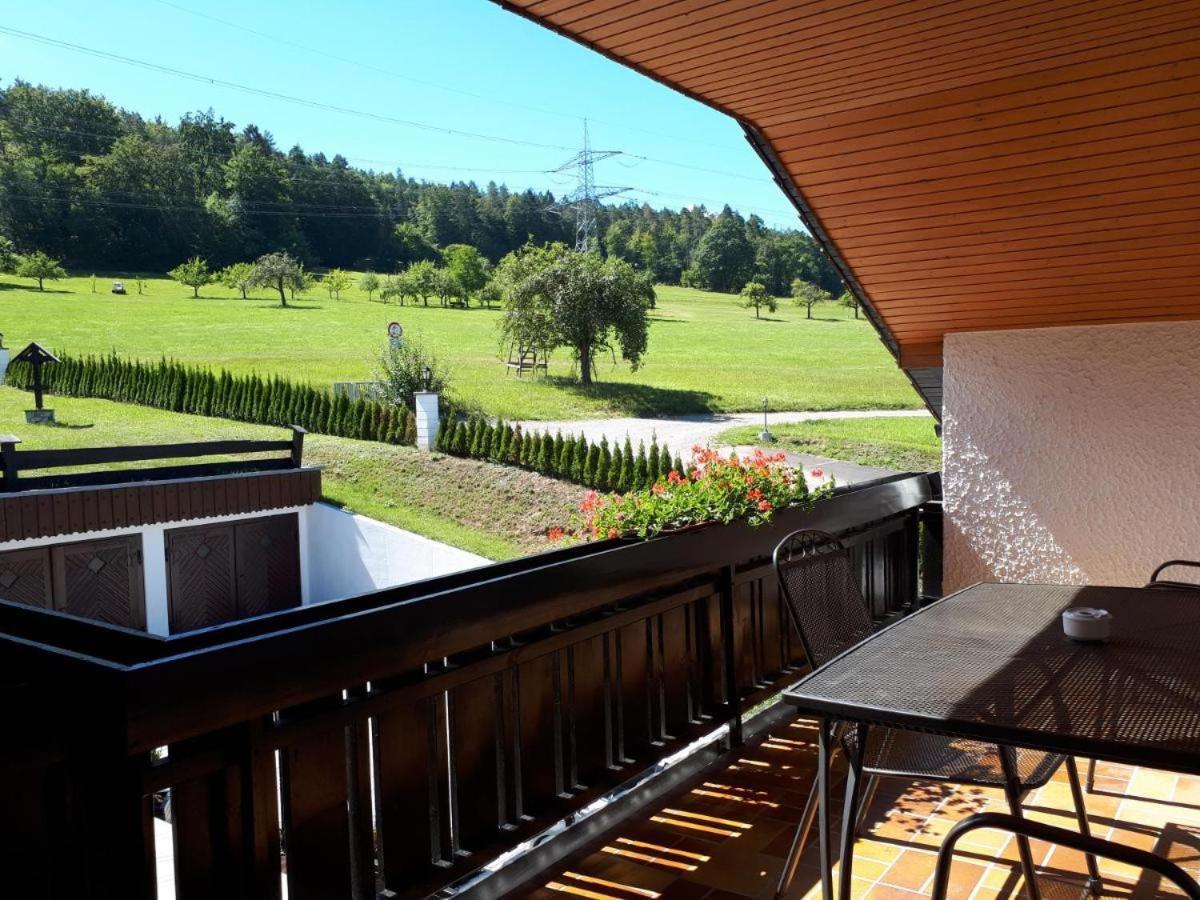 Hotel Bergwiesen - Zimmer Mit Balkon Oder Terasse Lohr am Main Exterior photo